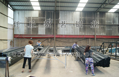 邊框鋁型材廠(chǎng)家